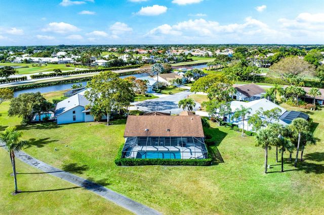 5722 Willow Creek Lane, Delray Beach, FL 33484