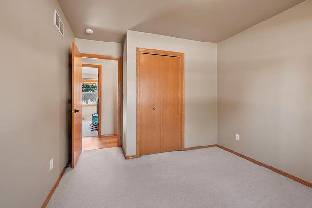 2832 BAY SETTLEMENT ROAD, Green Bay, WI 54311