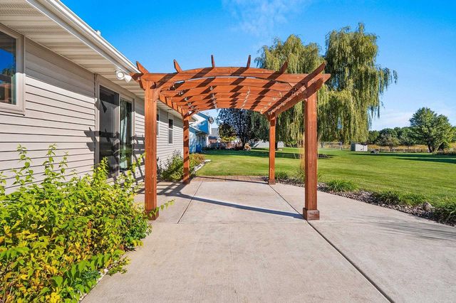 2832 BAY SETTLEMENT ROAD, Green Bay, WI 54311