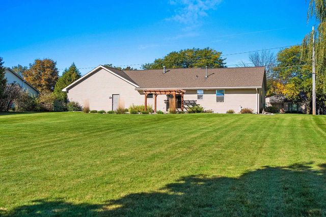 2832 BAY SETTLEMENT ROAD, Green Bay, WI 54311