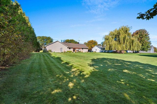 2832 BAY SETTLEMENT ROAD, Green Bay, WI 54311