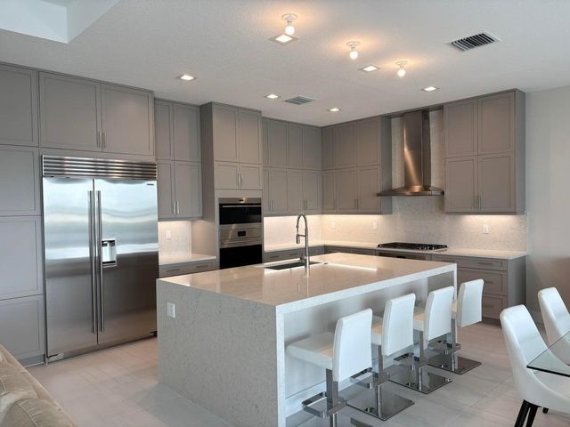 9937 Migration Point, Palm Beach Gardens, FL 33412
