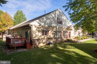 2111 HIDDEN MEADOW DR, Colmar, PA 18915