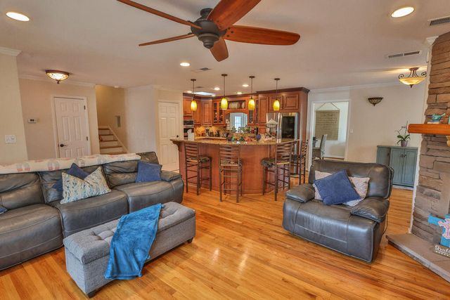 28 SE Anastasia Drive, Fort Walton Beach, FL 32548