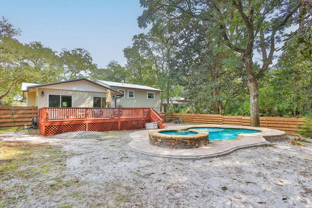 28 SE Anastasia Drive, Fort Walton Beach, FL 32548