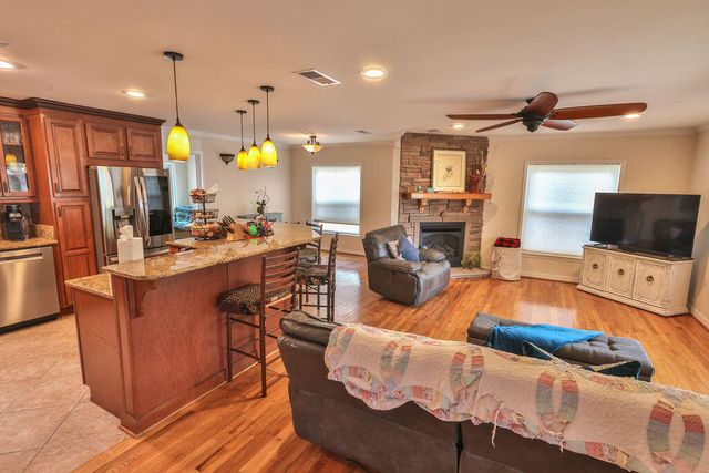 28 SE Anastasia Drive, Fort Walton Beach, FL 32548