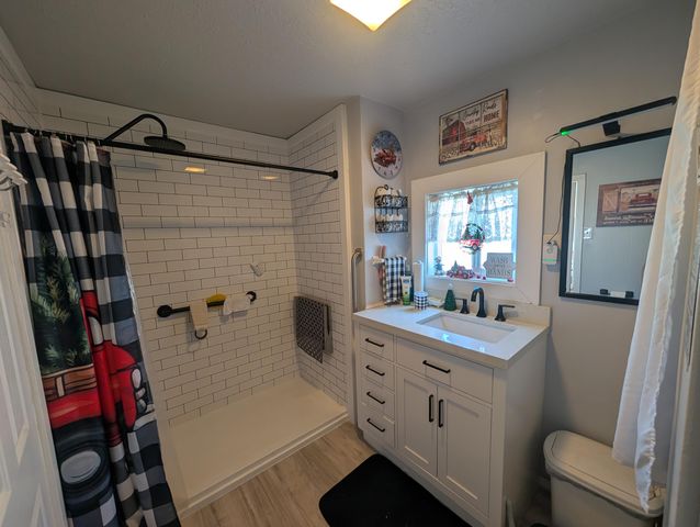 1944 Gary Street, Klamath Falls, OR 97603