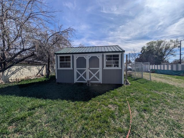 1944 Gary Street, Klamath Falls, OR 97603