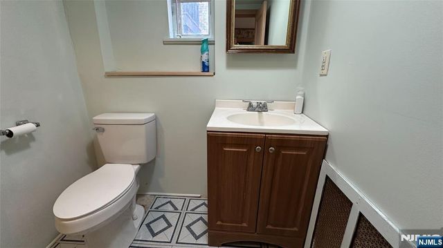 1148 Inwood Terrace, Fort Lee, NJ 07024