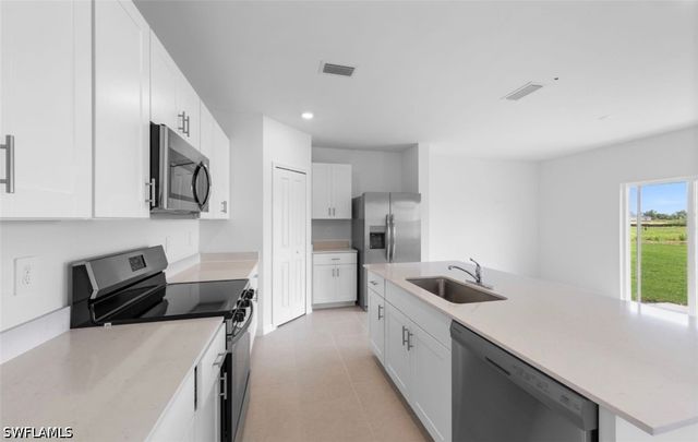 4106 Lattuca LN, North Fort Myers, FL 33917