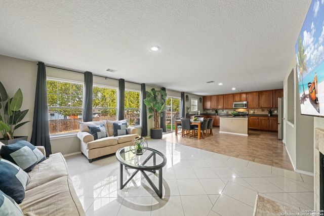 12903 thomas sumter, San Antonio, TX 78233