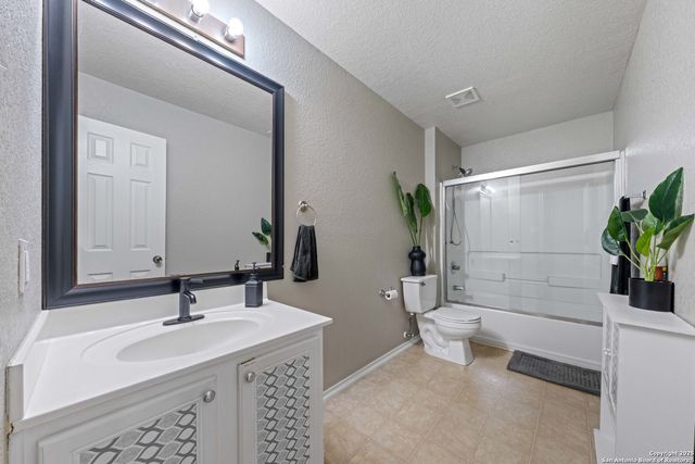 12903 thomas sumter, San Antonio, TX 78233