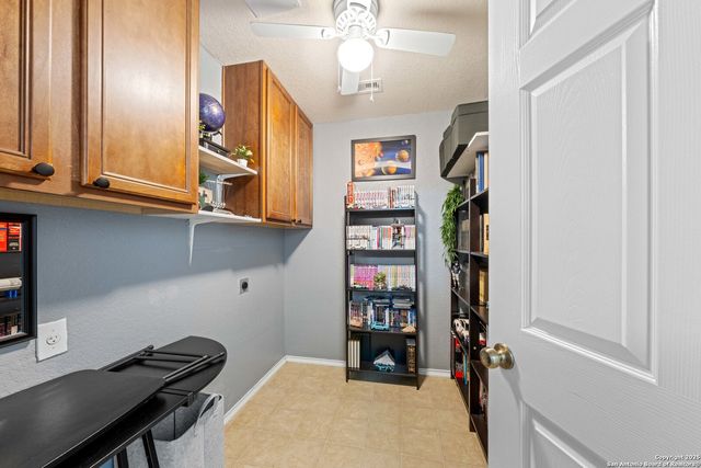 12903 thomas sumter, San Antonio, TX 78233