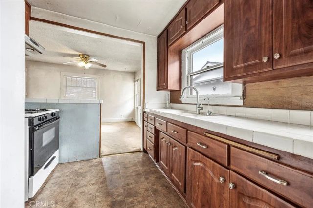 5304 Lime Ave, Long Beach, CA 90805