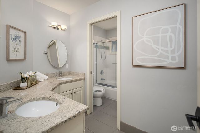 3533 262nd Avenue SE, Sammamish, WA 98075