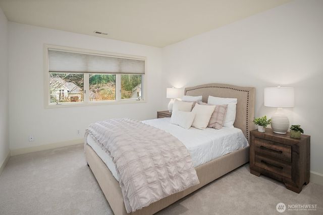 3533 262nd Avenue SE, Sammamish, WA 98075