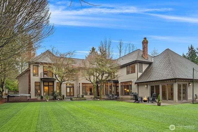 3533 262nd Avenue SE, Sammamish, WA 98075