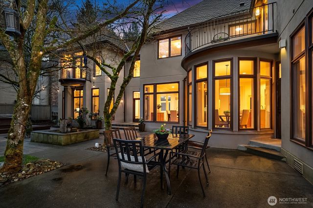 3533 262nd Avenue SE, Sammamish, WA 98075