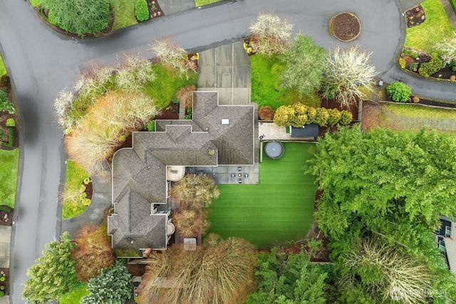 3533 262nd Avenue SE, Sammamish, WA 98075