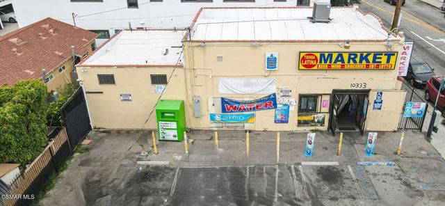 10333 Inglewood Avenue, Inglewood, CA 90304