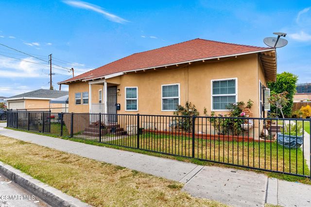 10333 Inglewood Avenue, Inglewood, CA 90304