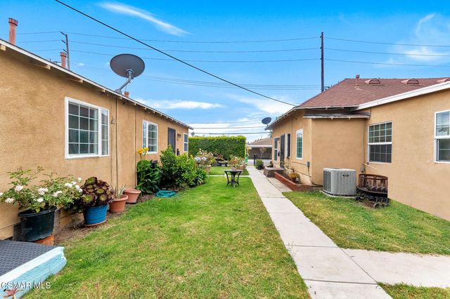 10333 Inglewood Avenue, Inglewood, CA 90304