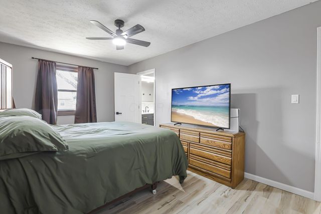 252 Old Coach Place, Canal Winchester, OH 43110