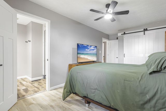 252 Old Coach Place, Canal Winchester, OH 43110