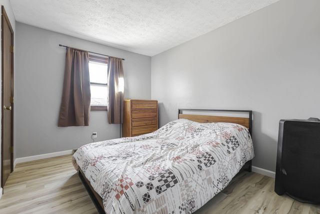 252 Old Coach Place, Canal Winchester, OH 43110