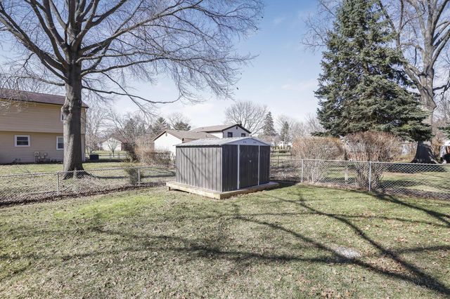 252 Old Coach Place, Canal Winchester, OH 43110