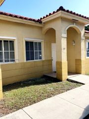 27 NE 13th Avenue 4, Homestead, FL 33033