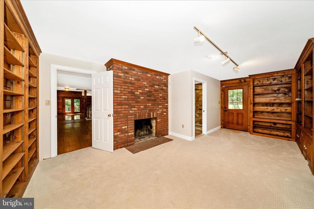 Image 16 of property listing at 4509 SHAFF LN, Frederick, MD 21703