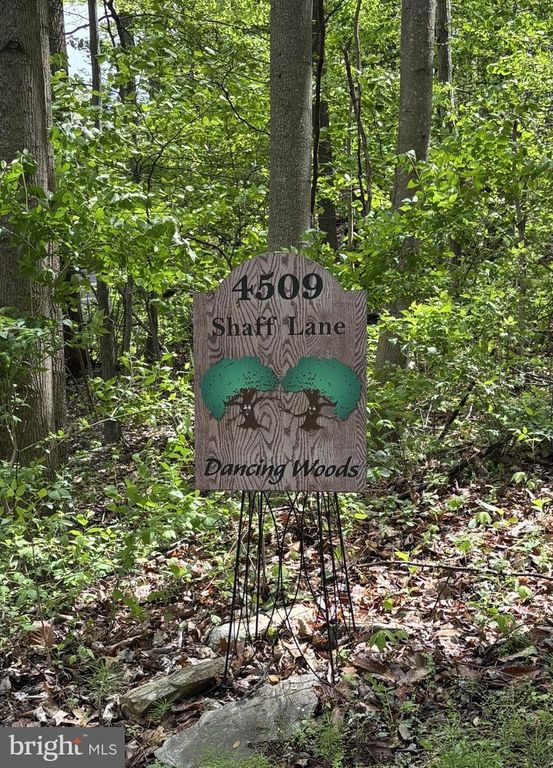 Image 2 of property listing at 4509 SHAFF LN, Frederick, MD 21703