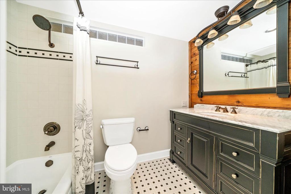 Image 43 of property listing at 4509 SHAFF LN, Frederick, MD 21703
