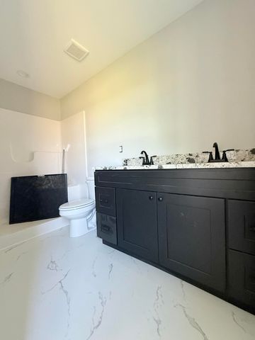 329 Whitley Way, Berea, KY 40403