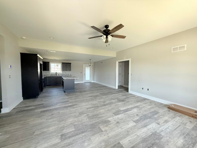 329 Whitley Way, Berea, KY 40403