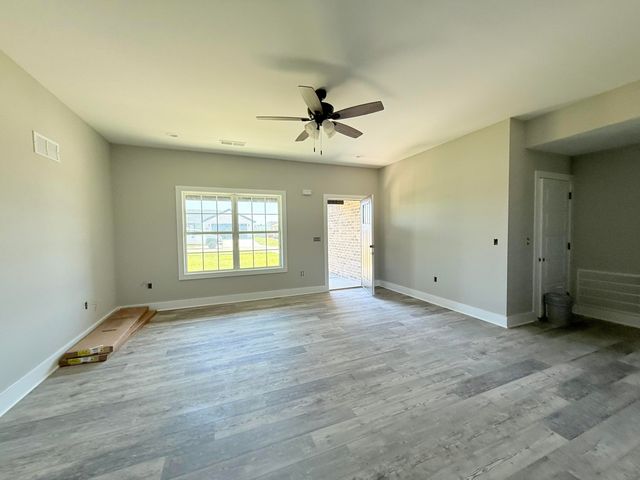 329 Whitley Way, Berea, KY 40403