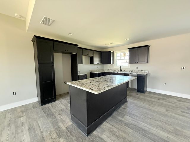 329 Whitley Way, Berea, KY 40403