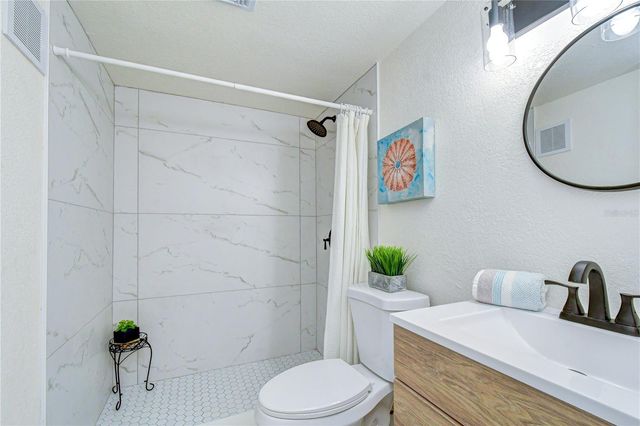 10037 62ND TERRACE N 5, St Petersburg, FL 33708