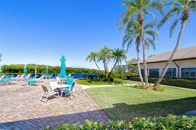 10037 62ND TERRACE N 5, St Petersburg, FL 33708