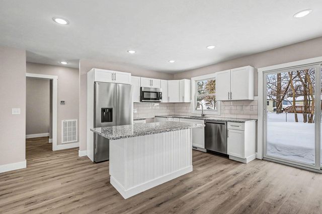 983 Ducey Avenue, Muskegon City, MI 49442