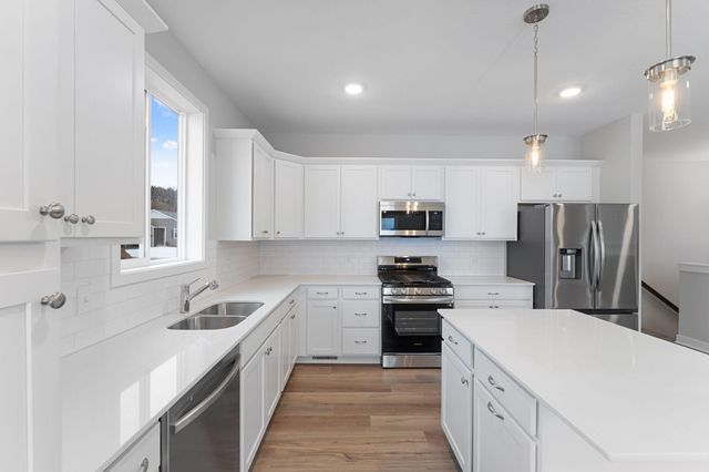 7418 171st Lane NW, Ramsey, MN 55303