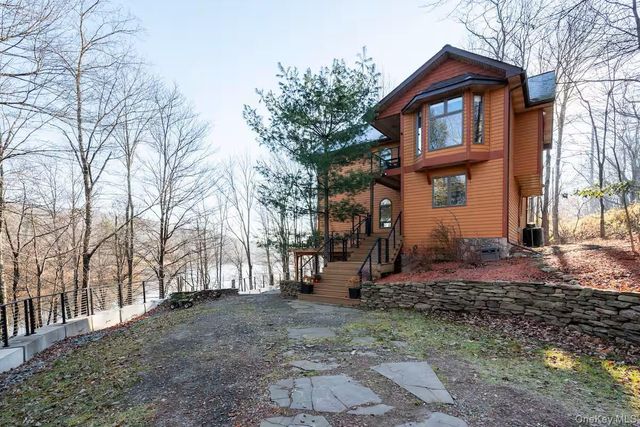 788 Swiss Hill Road N, Jeffersonville, NY 12748