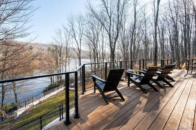 788 Swiss Hill Road N, Jeffersonville, NY 12748