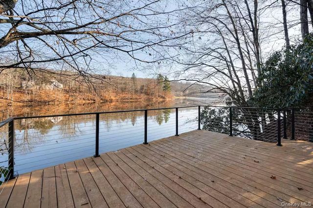 788 Swiss Hill Road N, Jeffersonville, NY 12748