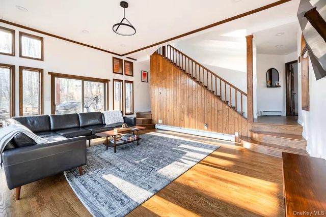 788 Swiss Hill Road N, Jeffersonville, NY 12748