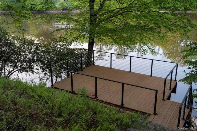 788 Swiss Hill Road N, Jeffersonville, NY 12748