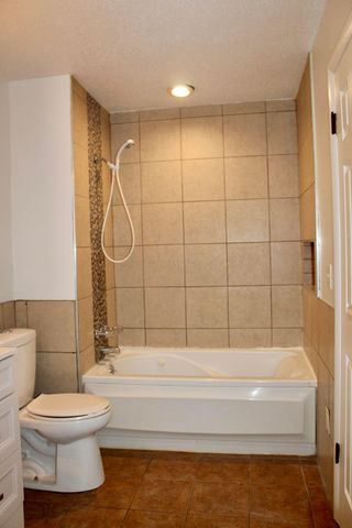 85 Stornoway Drive W, Columbus, OH 43213