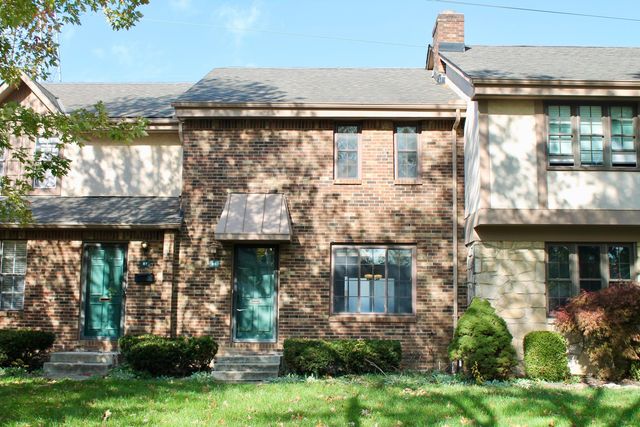 85 Stornoway Drive W, Columbus, OH 43213