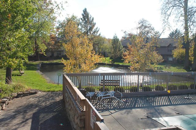 85 Stornoway Drive W, Columbus, OH 43213